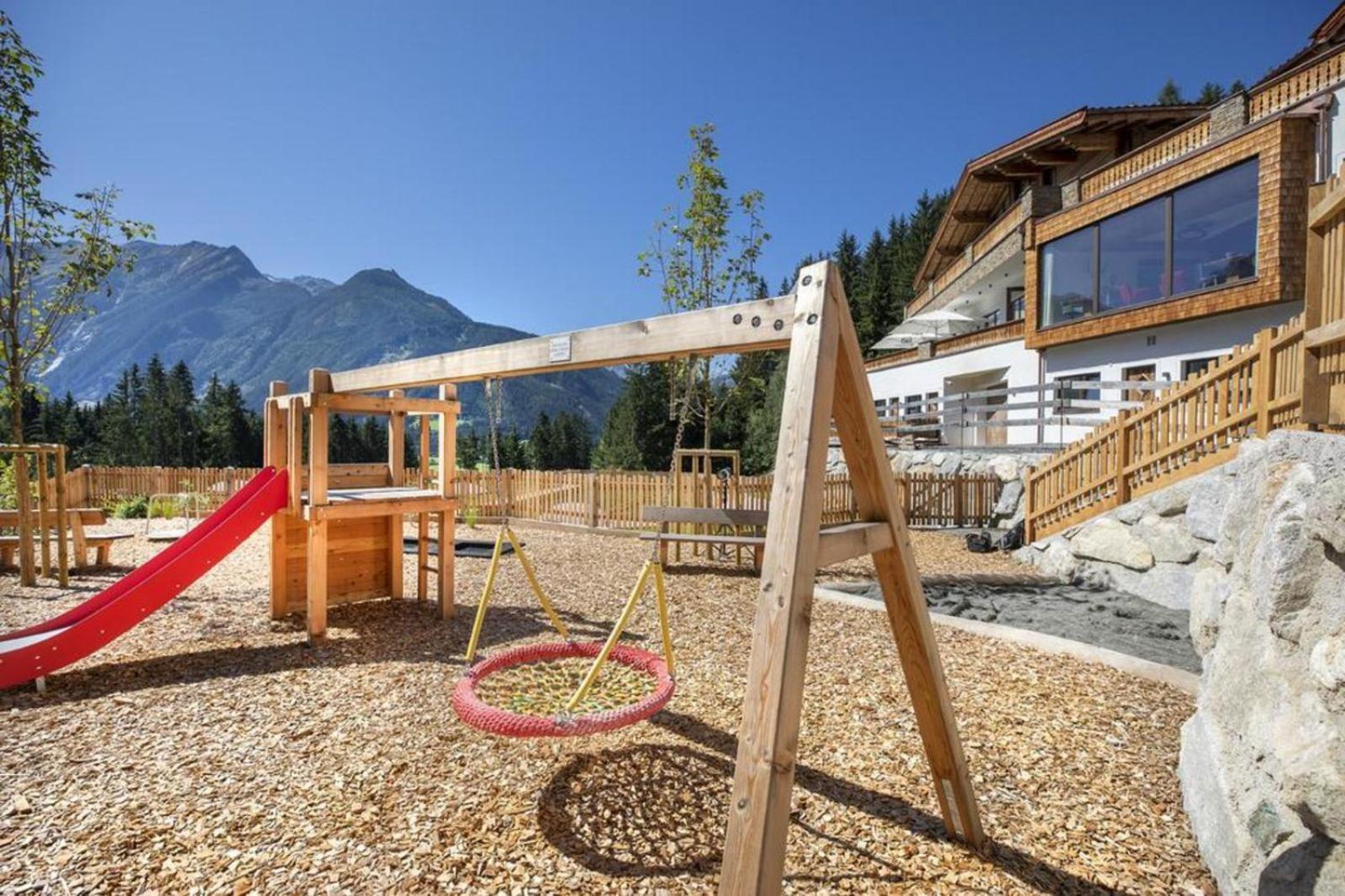 Nationalpark Chalet Quirl Neukirchen am Grossvenediger Exterior foto